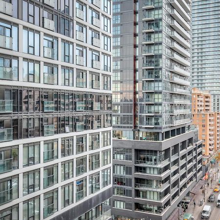 Panorama Suites Downtown Toronto Dış mekan fotoğraf