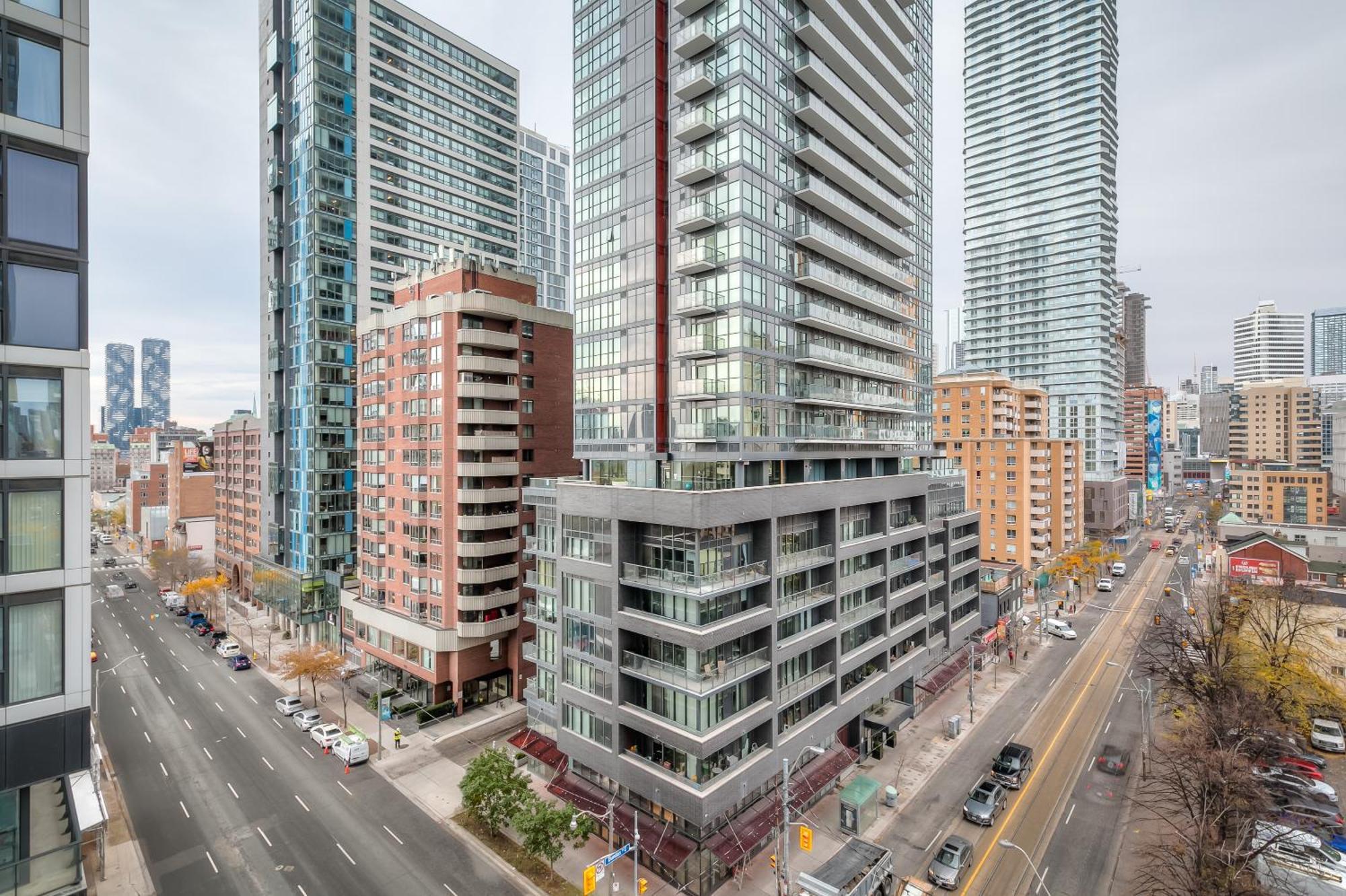 Panorama Suites Downtown Toronto Dış mekan fotoğraf